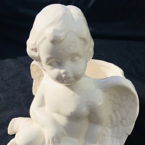 VTG Planter Ceramic Angel Baby Boy